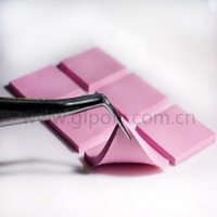 帶玻纖導(dǎo)熱硅膠片導(dǎo)熱系數(shù)2.0W